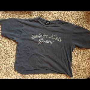 Vintage cropped Calvin Klein tshirt